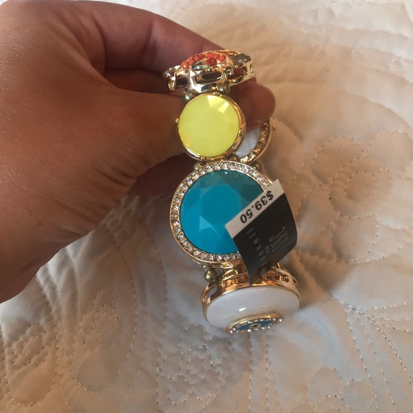 Fabulous Statement Bracelet with Multi Stones - Picture 3 of 4